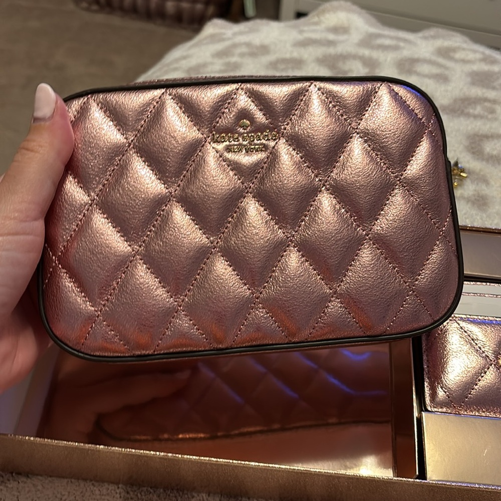 Kate Spade Rose Gold quilted crossbody and matching card case - Picture 3 of 9